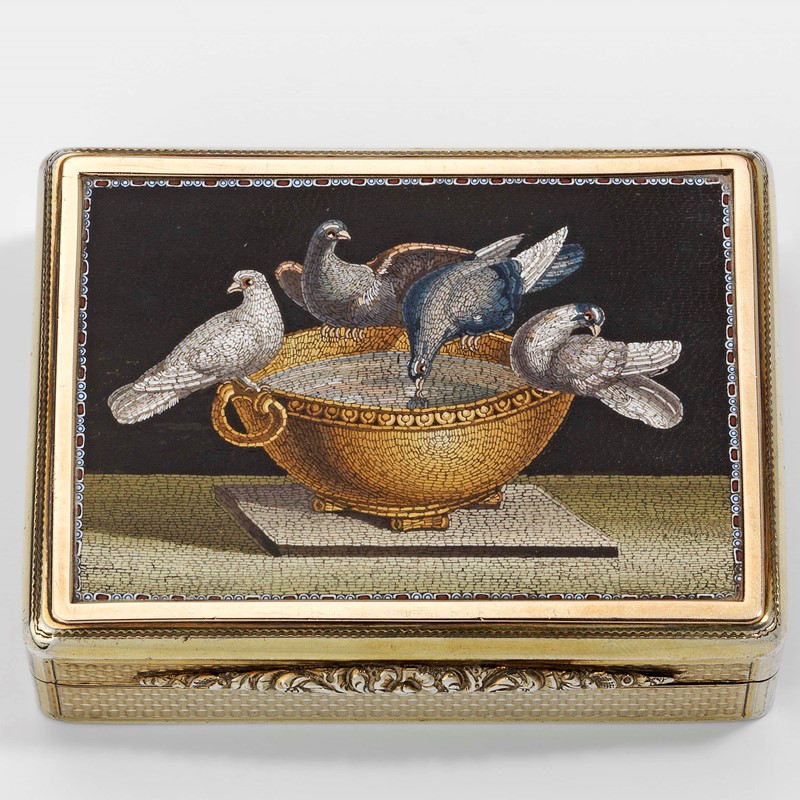 Lifting the Lid on 2019: Collectors Take a Shine to Silver Boxes...