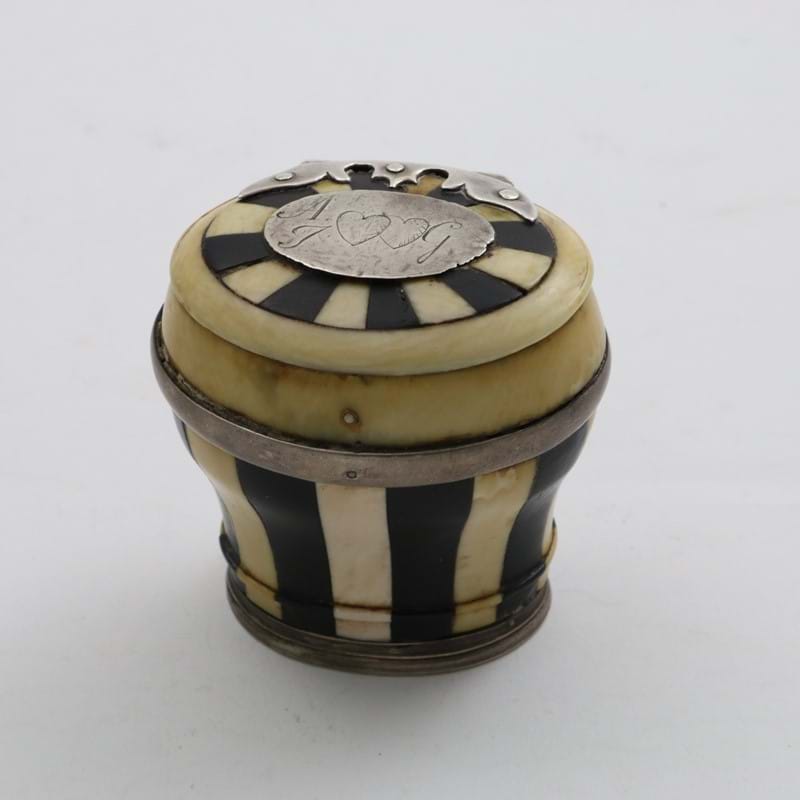 Pinch Yourself as Snuff Mull Collection Spices up £225,000 Silver Sale...