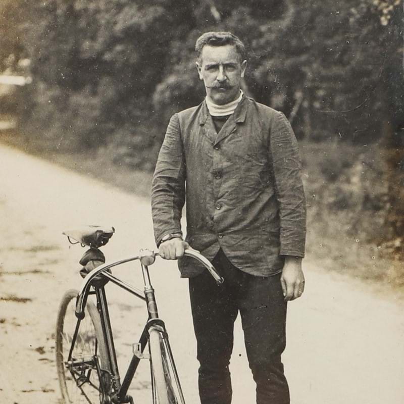 Early Cycling Collection Set to Pedal Away in Auction